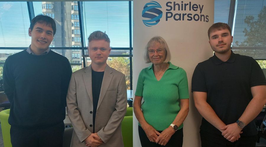 Shirley Parsons Graduates